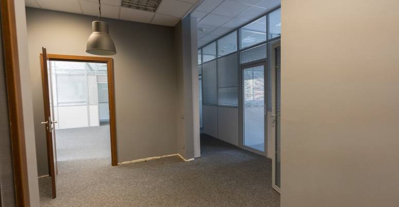 Офис 920 м²
