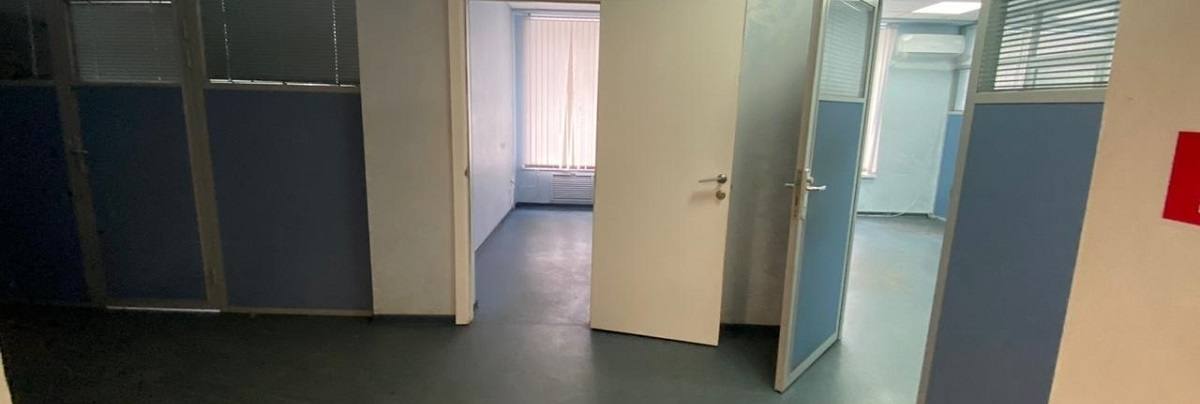 Помещение 1 073 м² Помещение 1 073 м²