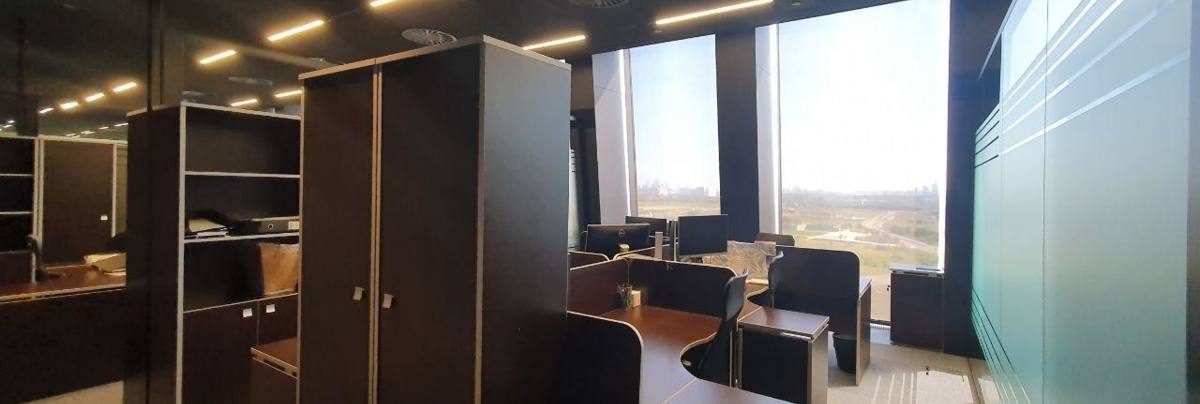 Помещение 1 307 м² Помещение 1 307 м²