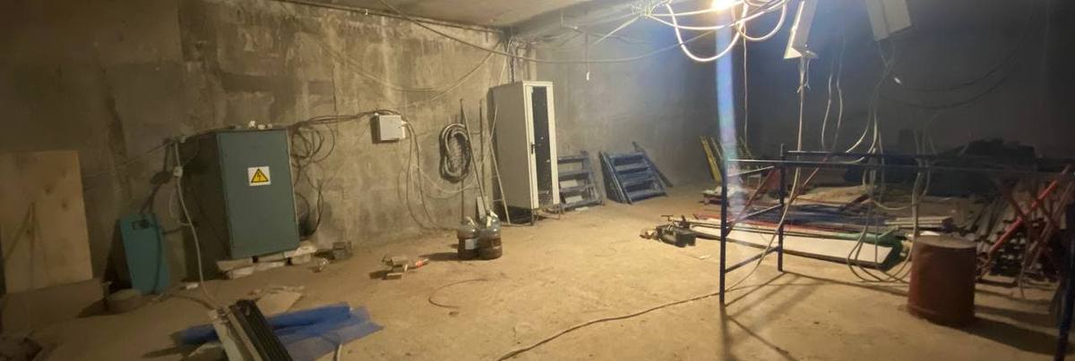 Помещение 1 000 м²