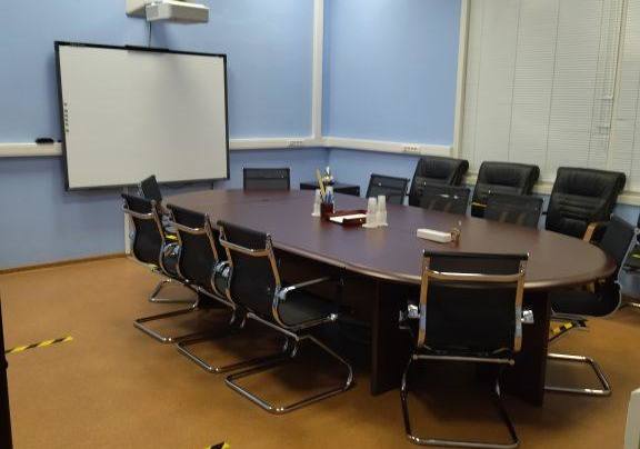 Офис 1 185 м² Офис 1 185 м²