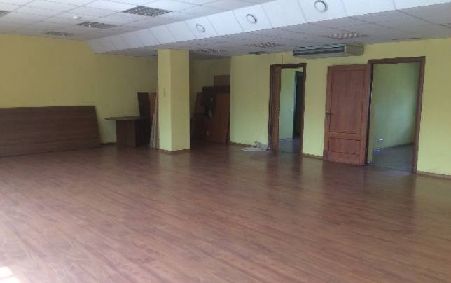 Помещение 335 м² Помещение 335 м²