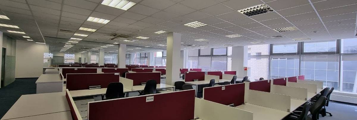 Помещение 1 700 м²