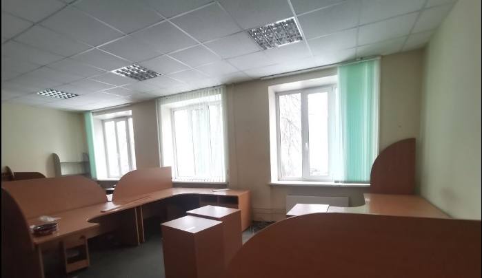 Офис 647 м²