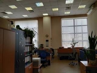 Помещение 1 830 м²