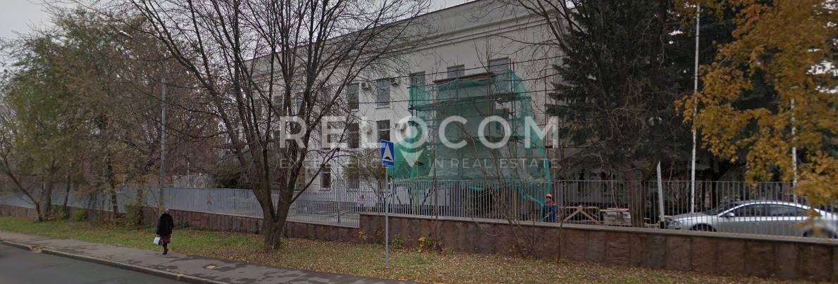 Административное здание Мосфильмовская ул. 38.