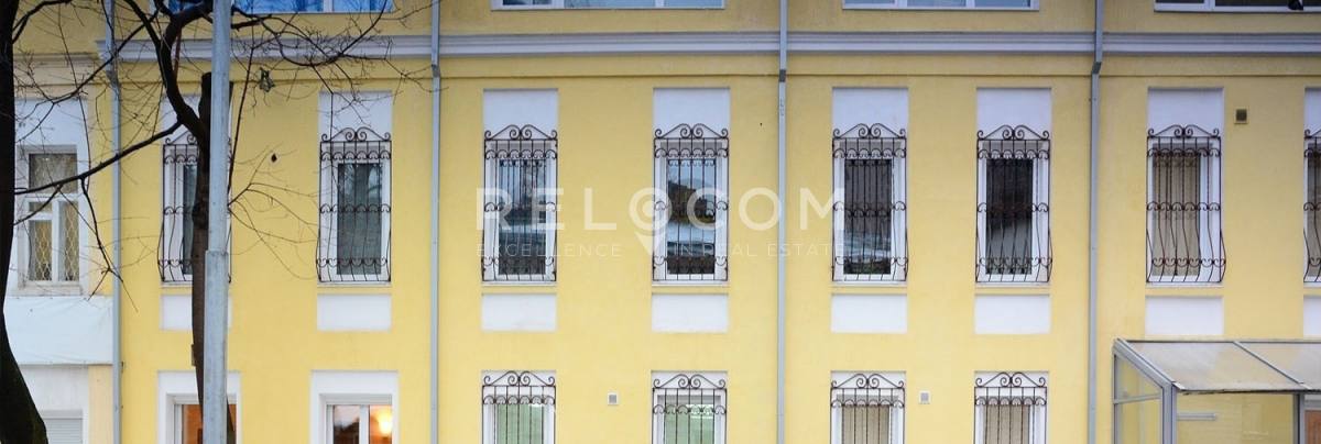 Административное здание Лихов 3