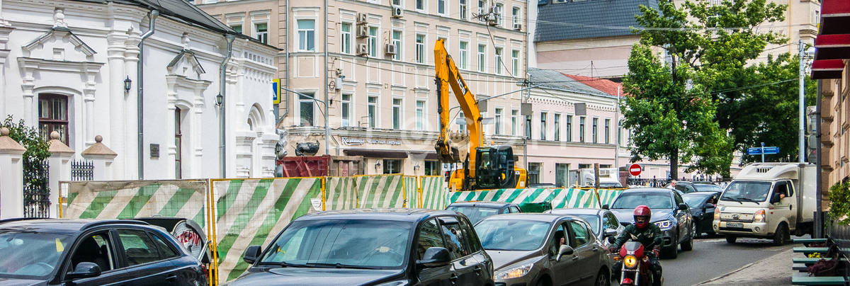 Административное здание Рождественский бульвар 21