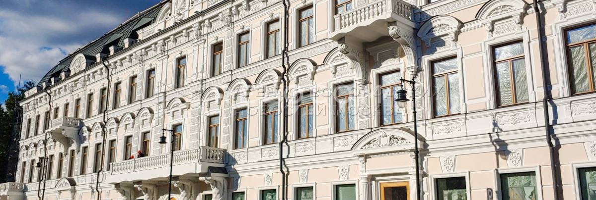 ЖК Дом с Атлантами