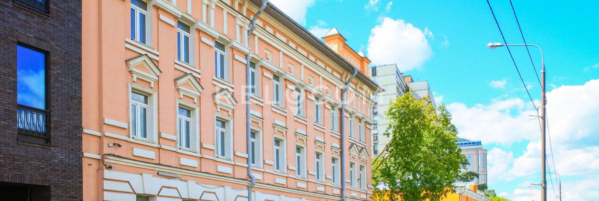 Особняк Озерковская набережная 12