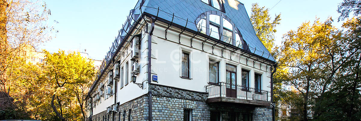Административное здание Садовая-Черногрязская ул. 13/3, корп. 1.