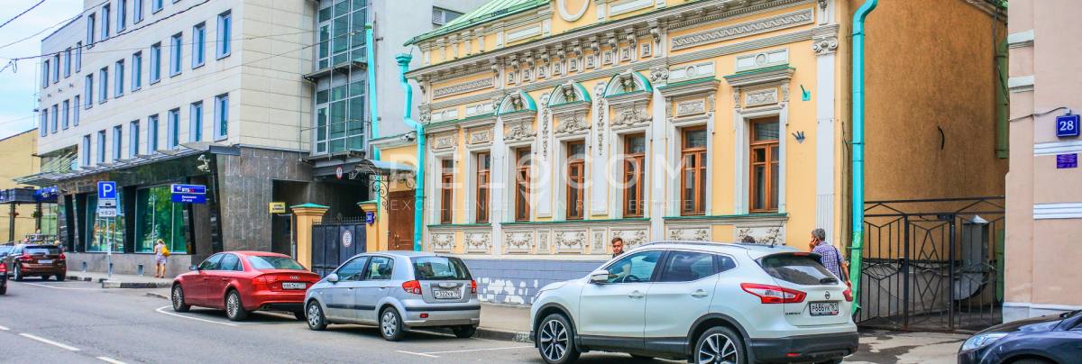 Административное здание Бахрушина 30