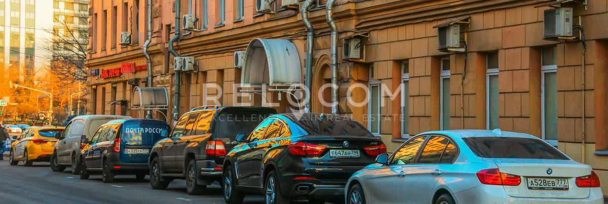 Административное здание Динамовская ул. 1А.